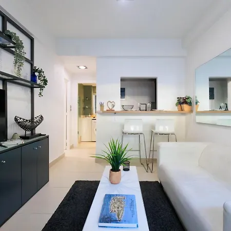 Apartment Aiolos Glyfada Shopping Center 2 *