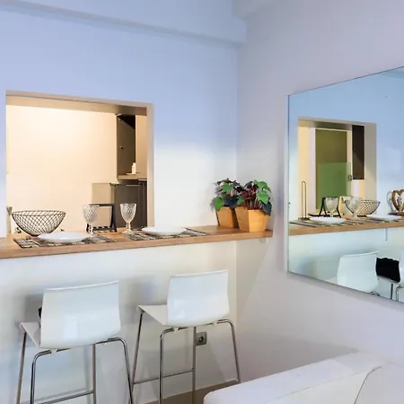 Aiolos Glyfada Shopping Center 2 * Αθήνα